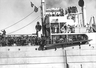 Jewish refugees aboard the 'Atzmaut', 1949. Artist: Unknown