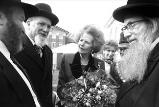 Margaret Thatcher with Jewish elders, Stoke Newington, London, 1995. Artist: John Nathan