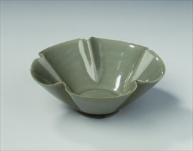 Five-petalled Yaozhou celadon bowl, Five Dynasties-early Northern Song dynasty, 10th century. Artist: Unknown
