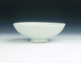 Shufu porcelain bowl, Yuan dynasty, China, first half of 14th century. Artist: Unknown