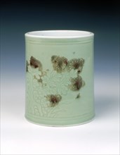 Celadon brushpot with underglaze red floral decoration, Qing dynasty, China, 1662-1722. Artist: Unknown