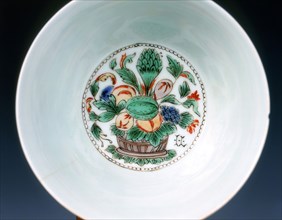 Famille verte bowl imitating Limoges enamel, Qing dynasty, China, 1683-1722. Artist: Unknown