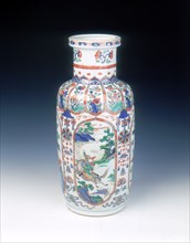 Chinese Imari rouleau vase, mid Kangxi period, Qing dynasty, China, 1683-1700. Artist: Unknown
