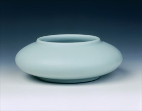 Brushwasher with clair-de-lune glaze, Qianlong period, Qing dynasty, China, 1736-1795. Artist: Unknown