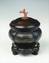 Bronze and marbled metal tripod incense burner, Qing dynasty, China, late 17th-early 18th century. Artist: Unknown