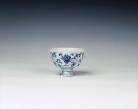 Blue and white tea or wine cup, China, 1450-1475. Artist: Unknown