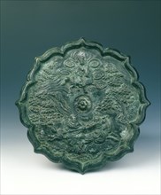 Bronze mirror showing two fighting horsemen, China, 1180-1279. Artist: Unknown