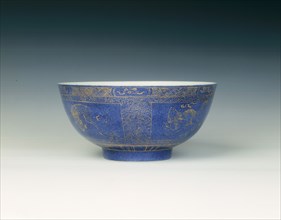 Souffle blue bowl with gilt decoration, Qing dynasty, Kangxi period, China, 1662-1722. Artist: Unknown