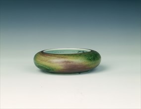 Peachbloom brushwasher with immature green glaze, Qing dynasty, Kangxi period, China, 1700-1722. Artist: Unknown