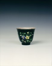 Famille noire cup, Qing dynasty, China, 1662-1722. Artist: Unknown