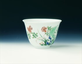 Famille verte cup, Qing dynasty, Kangxi period, China, 1662-1722. Artist: Unknown