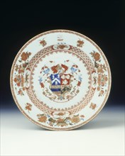 Famille rose plate with the arms of Alexander, Qing dynasty, China, c1726. Artist: Unknown