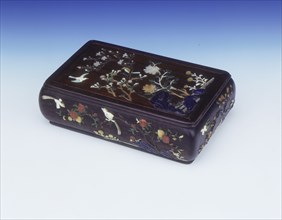 Box with mother-of-pearl and hard stone inlays, 20th century. Artist: Unknown