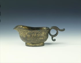 Gilt bronze vessel with ring handle, late Ming dynasty, China, 1550-1644. Artist: Unknown