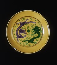 Green and aubergine dragon saucer, Guangxu period, Qing dynasty, China, 1875-1908. Artist: Unknown