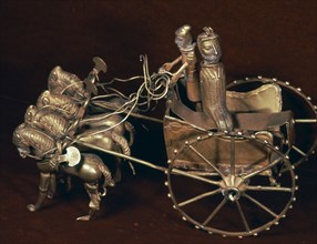 Gold model chariot from the Oxus treasure, Achaemenid Persian, from Tadjikistan, 5th-4th century BC.