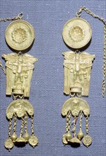 A pair of Roman gold earrings from Granada, Spain. Artist: Unknown