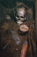 Early bronze age burial from Denmark. Artist: Unknown