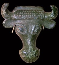 Bronze Bull's head escutcheon. Artist: Unknown