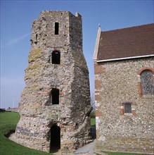 A Roman lighthouse in Dover, 1st century. Artist: Unknown