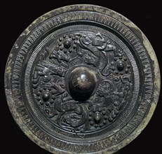 Chinese bronze mirror with figures of the Taoist gods, 2nd century. Artist: Unknown