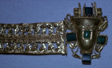 Roman gold bracelet set with glass imitating emeralds, 1st century. Artist: Unknown