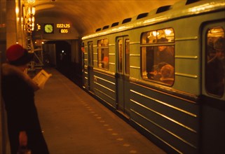 Underground Railway, Leningrad, c1970s. Artist: CM Dixon.