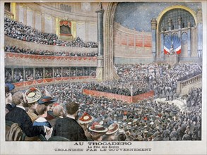 Festival of State Schools organised by the Government at the Trocadero in Paris, 1904. Artist: Unknown