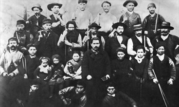 Group of parisian workmen participating in the Commune, photograph. Paris Commune 1871. Artist: Unknown
