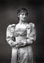 Mary Anderson (1859-1940), American stage actress, late 19th century. Artist: Unknown