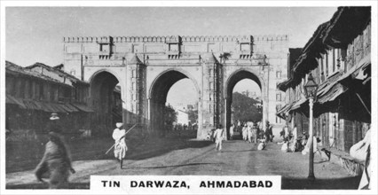 Tin Darwaza, Ahmadabad, Gujarat, India, c1925. Artist: Unknown
