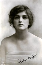 Gladys Cooper (1888-1971), English actress, early 20th century.Artist: Rotary Photo
