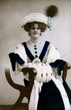 Marie Studholme (1875-1930), English actress, early 20th century.Artist: Davidson Brothers