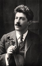 Fritz Kreisler (1875-1962), Austrian-born American violinist and composer, 1907.Artist: Rotary Photo