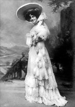 Marie Studholme (1875-1930), English actress, 1904.Artist: J Beagles & Co