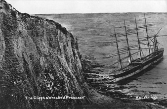 The cliffs and wrecked 'Preussen', Dover, 20th century. Artist: Unknown