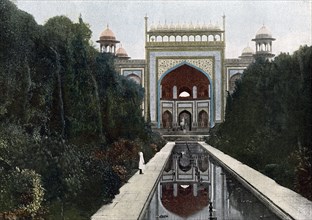 Gateway to the Taj Mahal, Agra, Uttar Pradesh, India, c1890. Artist: Unknown