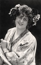 Marie Studholme (1875-1930), English actress, 1906.Artist: HJ Whitlock