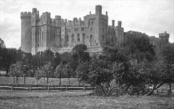 Arundel Castle, Arundel, West Sussex, c1900s-1920s. Artist: Unknown