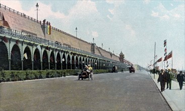 Madeira Road motor track, Brighton, East Sussex, c1900s-c1920s. Artist: Unknown