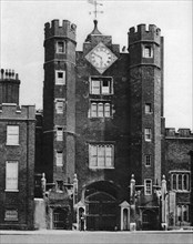 Brick gatehouse for a royal hunting lodge in St James's, London, 1926-1927.Artist: McLeish