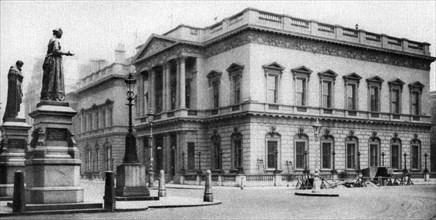The United Service Club, Waterloo Place, London, 1926-1927. Artist: Unknown