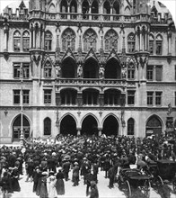 An outdoor concert at the Town Hall, Munich, Germany, c1900s.Artist: Wurthle & Sons
