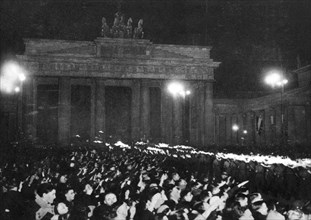 The Brandenburg Gate, Berlin, Germany, 30 January 1933. Artist: Unknown