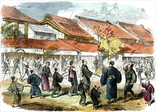 Japanese game of battledore and shuttlecock in the streets of Yokohama, 1865. Artist: Unknown