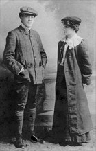 Mabel Hackney and Laurence Irving, 1907.Artist: J Beagles & Co
