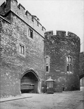 Bloody Tower, Tower of London, 20th century. Artist: Unknown