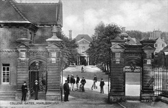 The entrance to Marlborough College, Marlborough, Wiltshire, early 20th century. Artist: Unknown