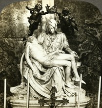 Pieta by Michelangelo, St Peter's Basilica, Rome, Italy.Artist: Underwood & Underwood