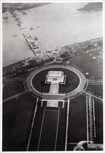 Aerial view of the Lincoln Memorial, Washington DC, USA, from a Zeppelin, 1928 (1933). Artist: Unknown
